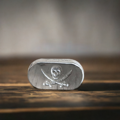 1 Oz Silver Bar – Skull & Cross Swords Design round ends - Image 3