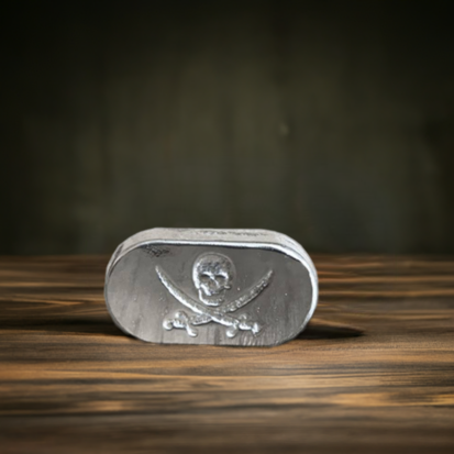 1 Oz Silver Bar – Skull & Cross Swords Design round ends - Image 6