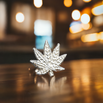 Silver Cannabis Leaf - Image 3