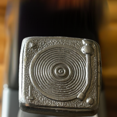 In the mix  - Stamped Turntable 1 Troy Oz Silver, Collectible Investment, Perfect Gift for Music Enthusiasts - Image 5