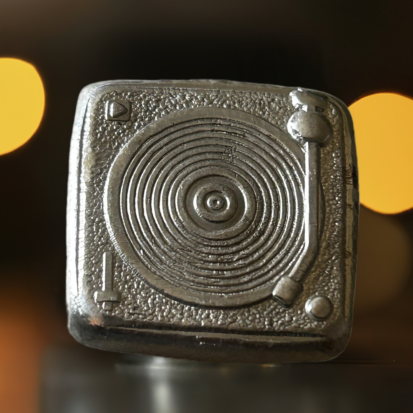 In the mix  - Stamped Turntable 1 Troy Oz Silver, Collectible Investment, Perfect Gift for Music Enthusiasts - Image 7