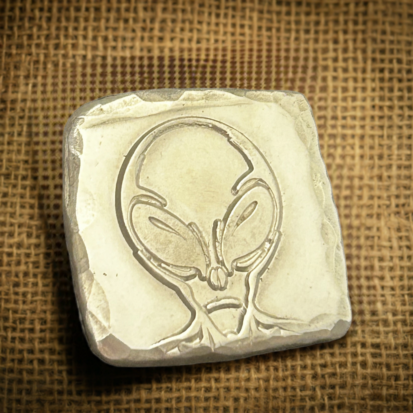1 Troy Oz Fine 999 Silver Alien Square, Scottish Handmade Treasure for Unique Gift Ideas - Image 3