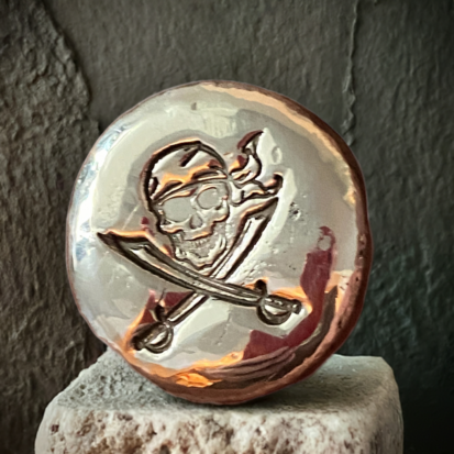 Stamped Pirate Round - 1oz 999 Fine Silver - Image 2