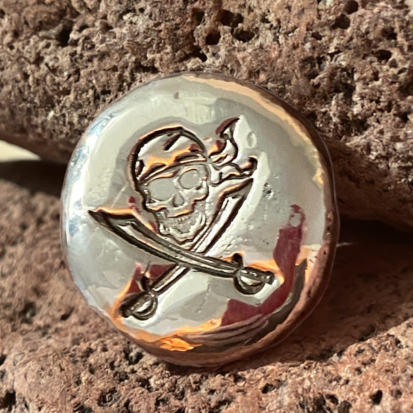 Stamped Pirate Round - 1oz 999 Fine Silver - Image 4