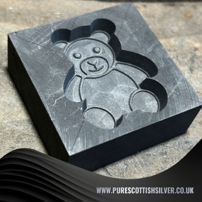 Graphite Mold in Bear Shape, Ideal for Casting Metals and Glass, 50mm x 50mm x 20mm, Great Gift for DIY Enthusiast 3
