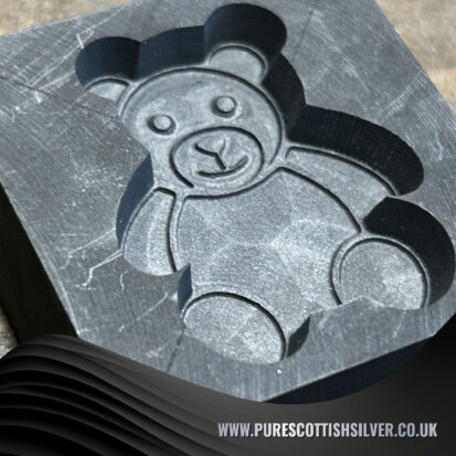 Graphite Mold in Bear Shape, Ideal for Casting Metals and Glass, 50mm x 50mm x 20mm, Great Gift for DIY Enthusiast 7