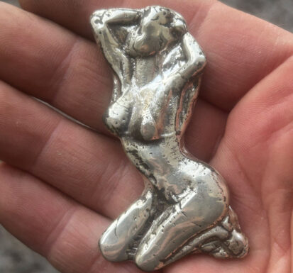 100 grams Naked Lady, 3D, Solid Silver Art Piece, Unique Gift for Collectors, 999fs Handpoured Beauty. - Image 3