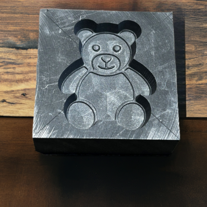 Graphite Mold in Bear Shape, Ideal for Casting Metals and Glass, 50mm x 50mm x 20mm, Great Gift for DIY Enthusiast - Image 3