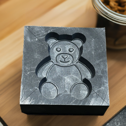 Graphite Mold in Bear Shape, Ideal for Casting Metals and Glass, 50mm x 50mm x 20mm, Great Gift for DIY Enthusiast - Image 8