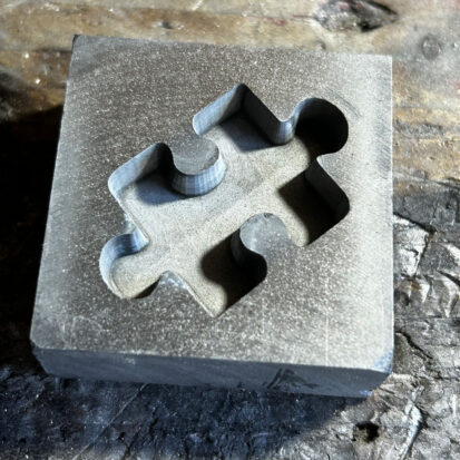 Graphite Mould – Jigsaw Piece – 50 Grams 2