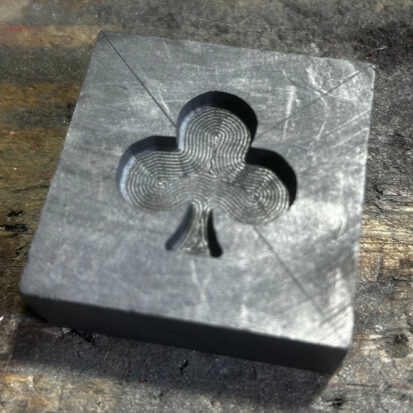 Graphite Mould with Clubs Card Suit, Ideal for Metal and Glass Casting, Handmade Casting Gift 4