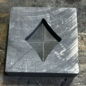 Graphite Mould Detailed Diamond, Versatile Casting Tool for Metals & Glass, Unique Crafting Gift