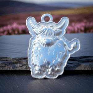 Highland Cow 33g Hand-Poured | .999 Fine Silver | Made in Scotland