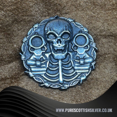 28g Silver Coin, Bold Skull & Dual Pistols Motif, Collectible Treasure, Edgy Gift for Silver Enthusiasts