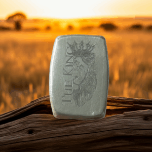 The King 1oz solid silver bar.