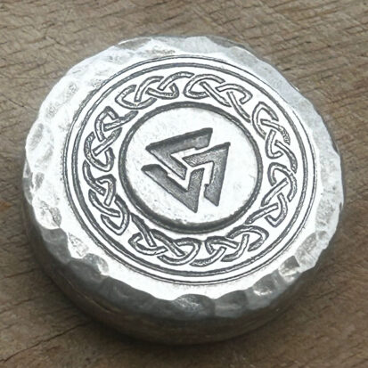 2 Troy Oz Handmade Silver Valknut Round, 999FS Scottish Craft, Perfect Gift for Viking Enthusiasts. - Image 2