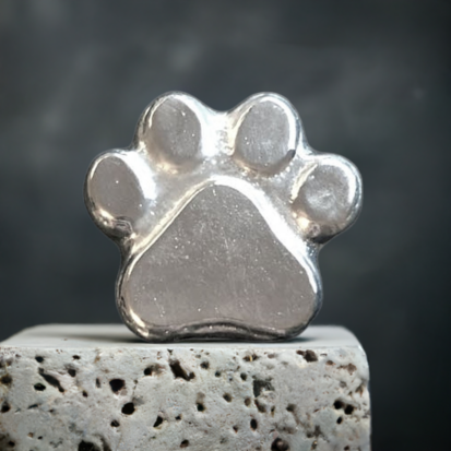 2oz Silver Pawprint - Image 3